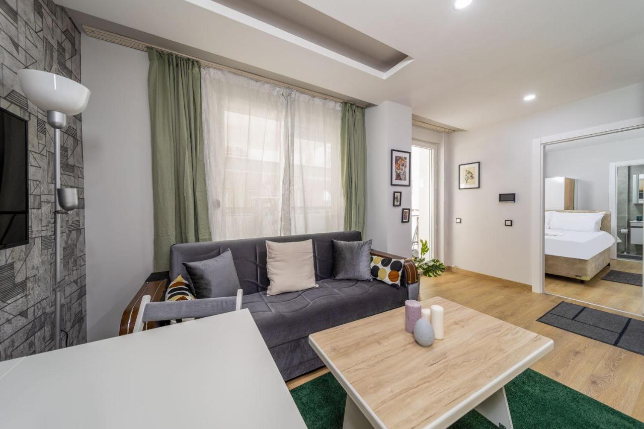 Modern And Cozy Apartment With Central Location And Balcony In Muratpasa, Antalya Exterior photo